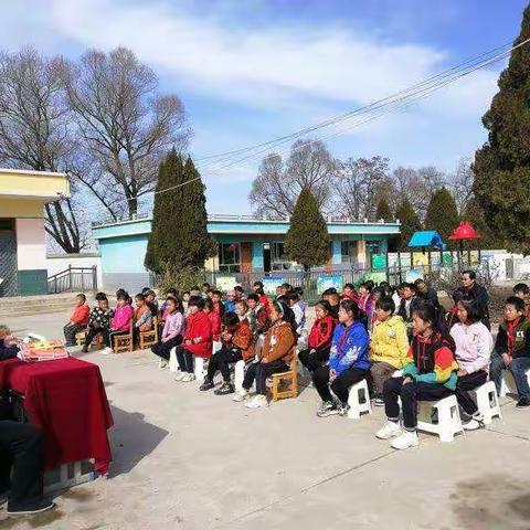 时光如初，筑梦启航                                            ——刘排坪小学春季学期开学典礼