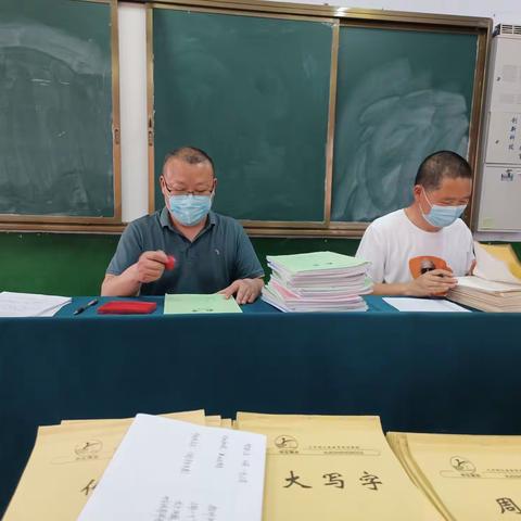 落实“双减”在常规，作业检查促实效——临颍县第二实验中学开展常规教案作业检查活动