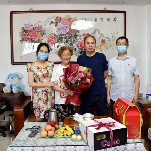 走访慰问送真情  生日祝福暖人心