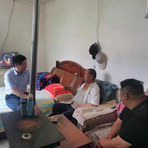 2022年晋庄镇西山后村党支部七一慰问