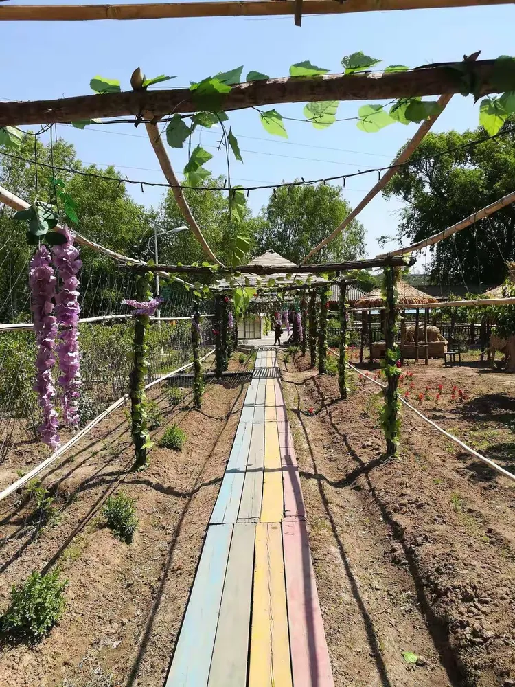 游三块石好客山庄