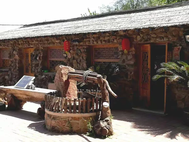 游三块石好客山庄