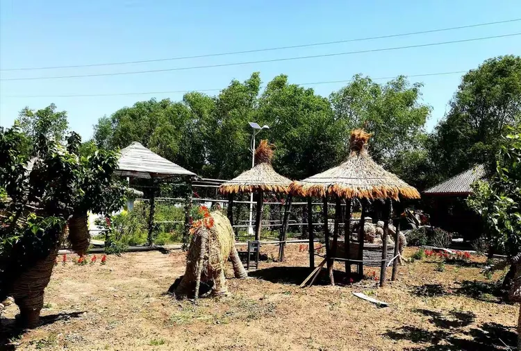 游三块石好客山庄