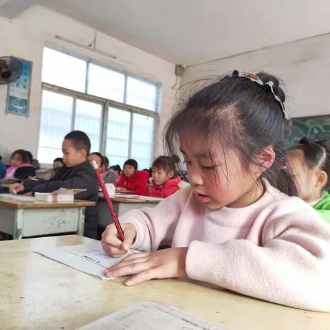 “拼”出快乐 ，“音”你精彩