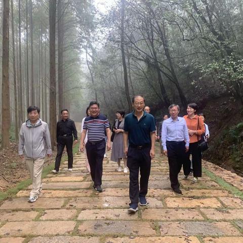 陪同南京信息工程大学王会军院士、李北群校长、戴跃伟副校长等一行考察安徽省芜湖市南陵县美好乡村建设剪影