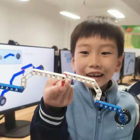 白鹤小学第三节课《不倒翁》