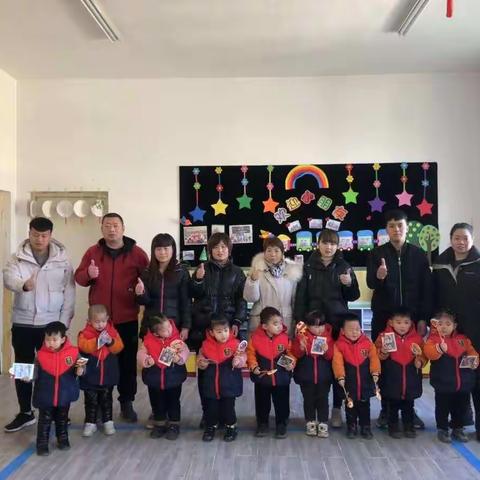 新华教育代召幼儿园 12月份 第四周 ——《半开放日，亲子陪伴》活动精彩掠影👏👏👏👏👏