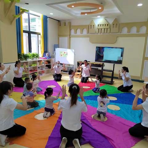 秋风十里梦起航，听课评课促成长—乐宝第二幼儿园