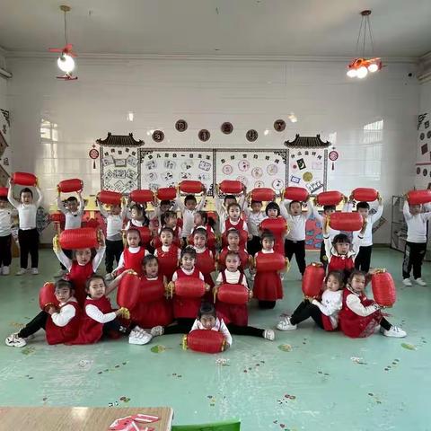 星宇幼儿园大五班“迎新年 品年味 忆传统 送祝福” 系列之 ——新年联欢会