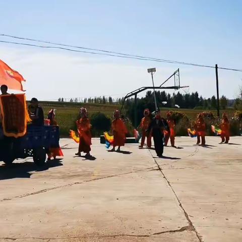 俄体村《听党话、感党恩、跟党走、我为群众办实事》