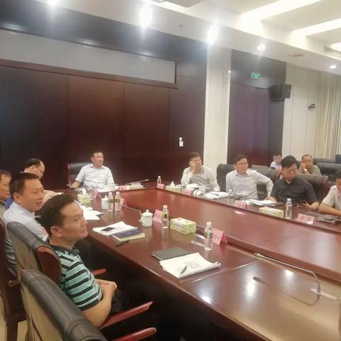 鞠磊常务副市长主持召开专题会议研究长天路建设问题