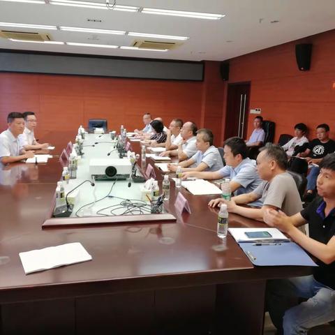 市市政管理局约谈椰海大道各参建单位（副本）