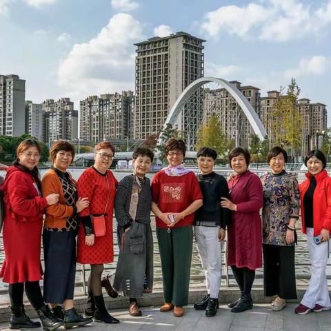 相逢是首歌——82（2）毕业40周年聚会（一）