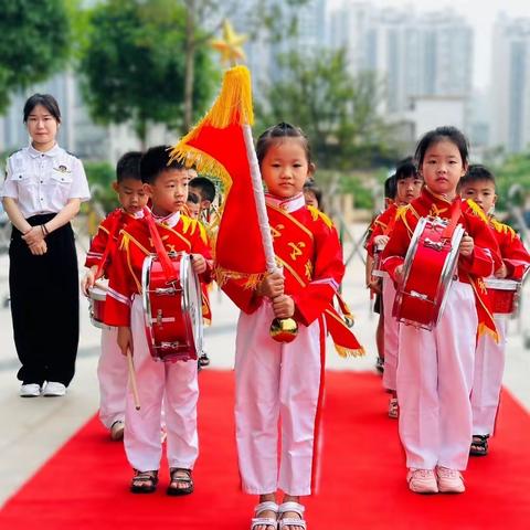 欢迎大家走进我们红苹果爱佳贝幼儿园小小一班5月份精彩纷呈