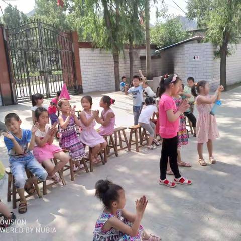 芦苇小学六一活动