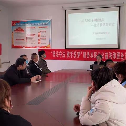 “遵法守法.携手助梦”---园区管委会开展服务农民工公益法律服务行动