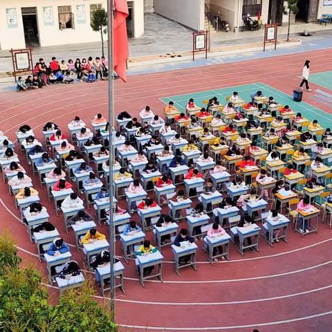 一笔一画书写人生——茂名市电白区观珠镇严坑小学2023年春季学期百人硬笔书法大赛