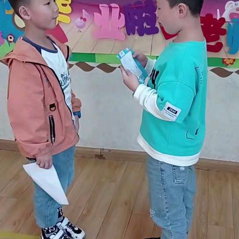 旧城天天乐幼儿园大班紫荆家庭教育主题课程10月成果展示