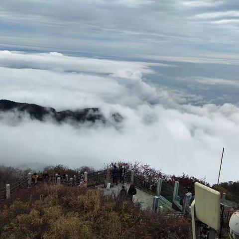 峨眉山之行