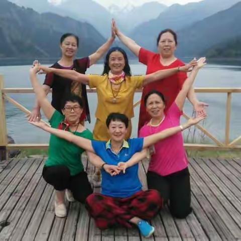 《大西北》……曾挟山摄影