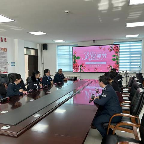 桃合木收费所开展“草原巾帼心向党”“三、八”妇女节庆祝活动