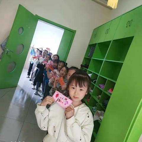 东城幼儿园“快乐自助、共享美食”