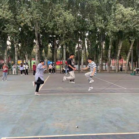 “强身健体展风采 我与祖国共奋进”-21建环迎国庆体育活动