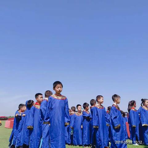 学礼知仪，立行宏志！