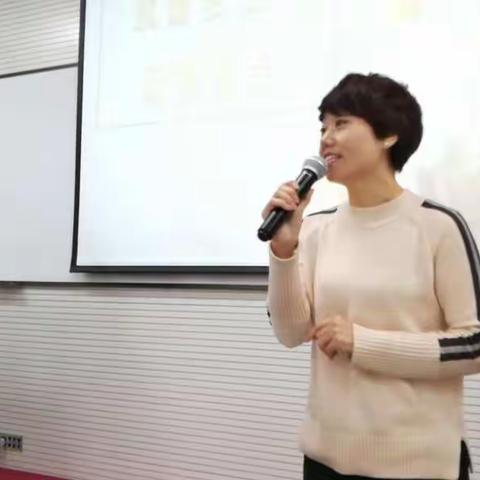 倾听  求真  反思  绽放——小学语文一班