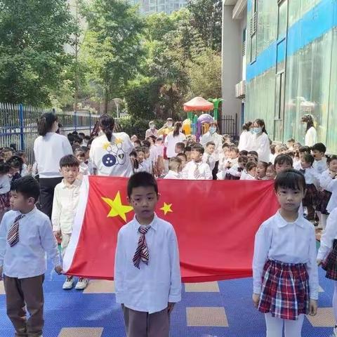 未来之星·大二班四月月末总结“爱上幼儿园，快乐“美”一天
