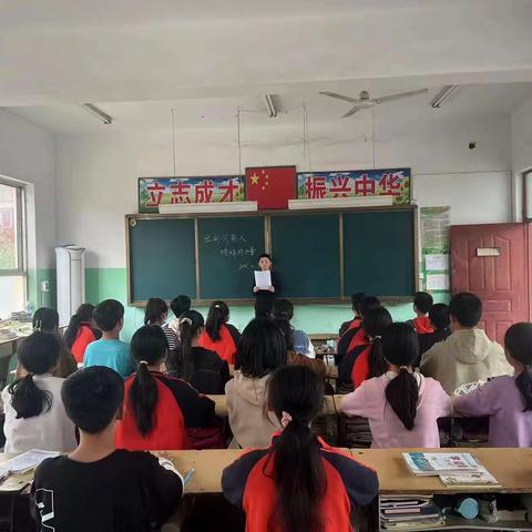 “出彩河南人”进文殊镇贺庙小学---榜样的力量