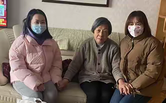 舜玉路街道舜岭社区走访慰问独居老人 社区关爱暖人心