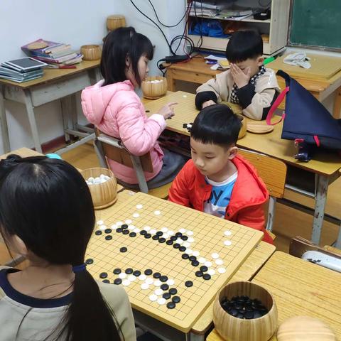 有度2023.4.2上午围棋课