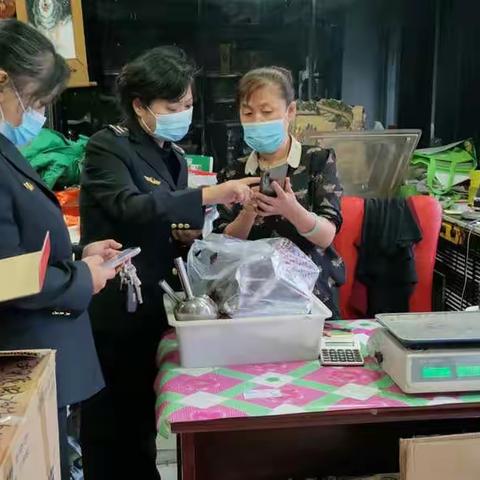 十一国庆期间根河市市场监督管理局落实“蒙e通”场所码
