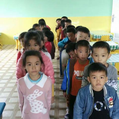 朵朵二班一周的快乐时光