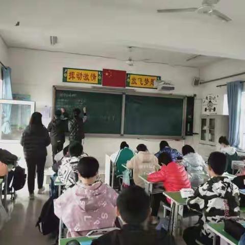 春日和熙，砥砺前行——三汲乡中心学校教研活动在进行