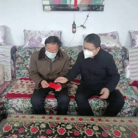 暖暖冬日，浓浓情深——隆化镇开展2023年春节走访慰问送温暖活动