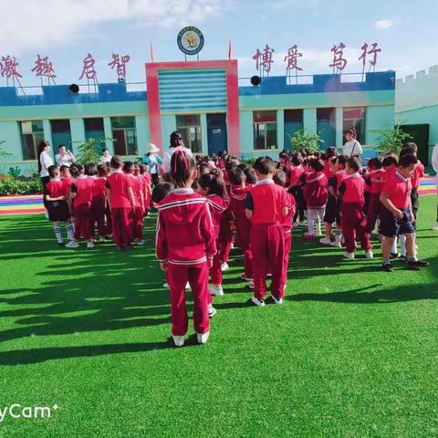 海子滩中心幼儿园大班组“走进小学”主题活动