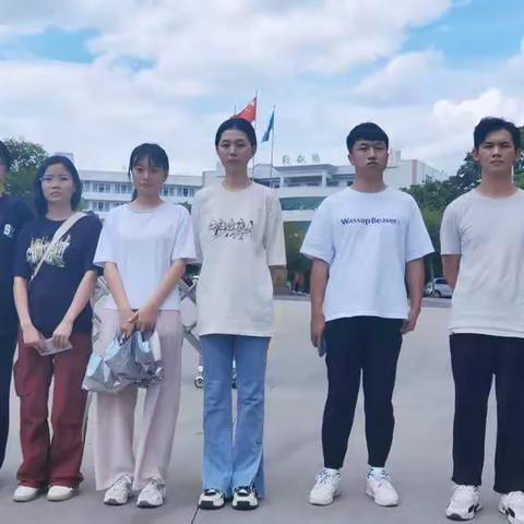 厚积跬步，远至千里儋州市第三中学实习小组第一周总结