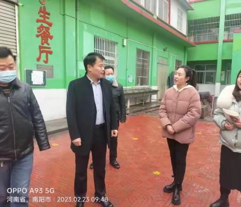 守护校园食品安全——方城县副县长薛党勤同志全力落实“两个责任”包保督导工作