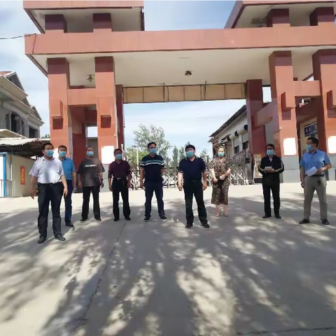 学习对比谋发展，现场推进迎省评——大安中心学校召开迎省评工作现场会