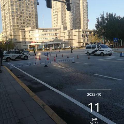 宅在家里做什么打发时间