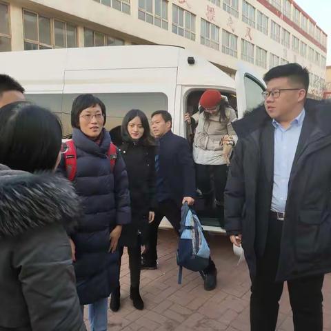 上海高知团队来中山实验学校调研