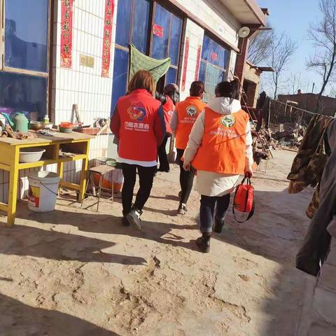 《走访空巢留守老人.助老服务温暖人心》平罗县宝丰社区居家养老服务中心农村养老大集