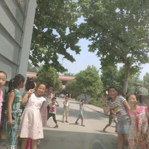 永远的孩子们