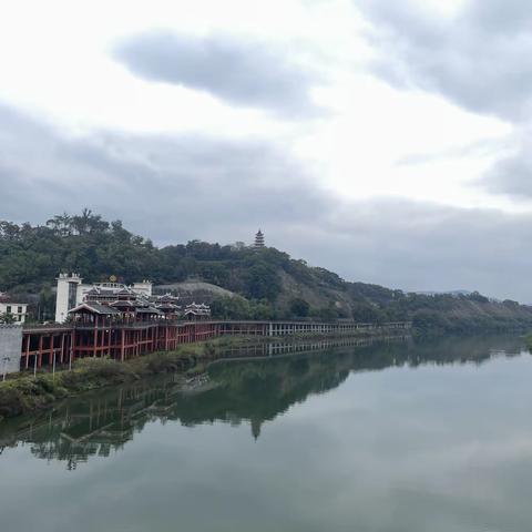 建设乡村，留住美丽