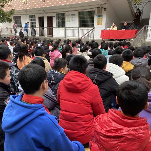 “新春布泽，大展宏兔” ——麦元小学2023春季开学典礼