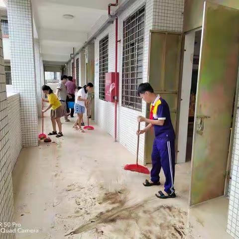 开学大扫除  “净”迎新学期——附城镇中心小学2022年秋季开学大扫除活动