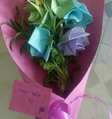 62班：温暖五月，感恩母爱