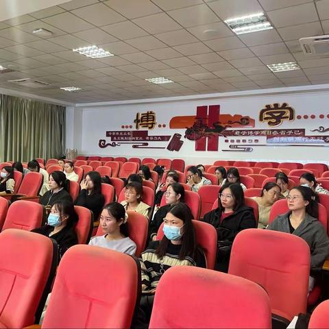 海口市海瑞学校 2023—2024学年度第一学期小学数学组第12周教研活动——质量分析会